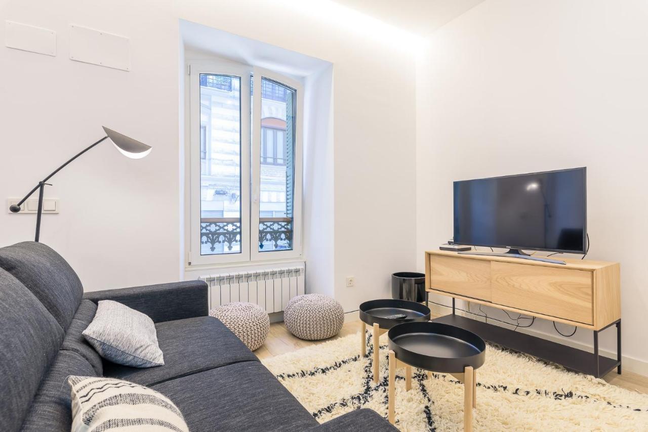 Paris La Concha - Ib Apartments San Sebastian Bagian luar foto