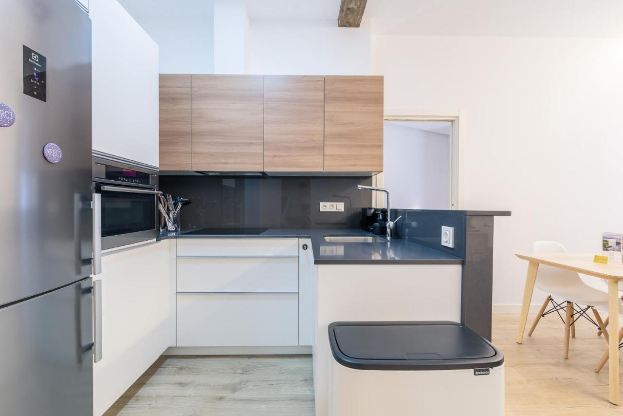 Paris La Concha - Ib Apartments San Sebastian Bagian luar foto